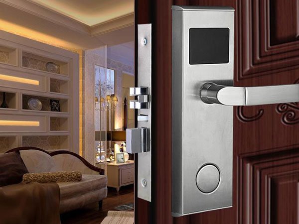 安康24小时上门开锁公司