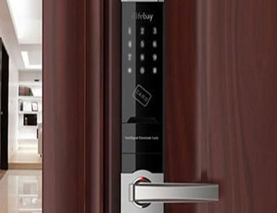 安康24小时上门开锁公司